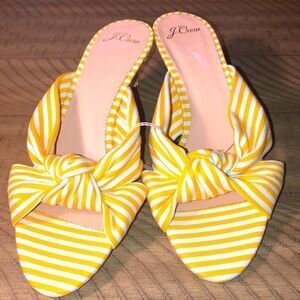 NWOT J Crew Classic Beach 🏖 Umbrella Striped Kitten Heels. 2” heel. Size 9.
